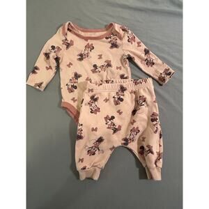 Disney Baby Minnie Girls 6 Month Two Piece Sweat Suit Set